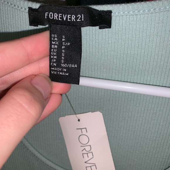 Knee length body con dress NWT - Picture 2 of 2